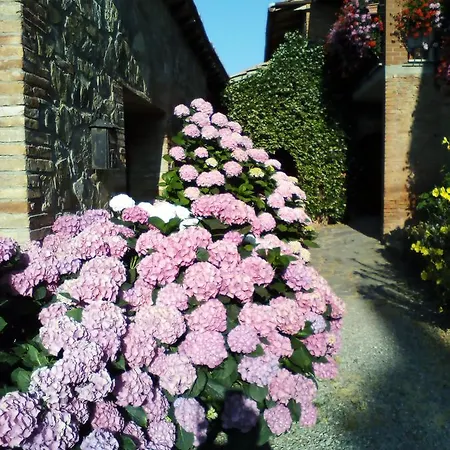 Poggio Al Vento Casa de Campo *